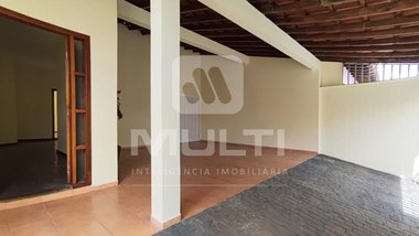 house em Rua Hildebrando Oliva, Santa Mônica - Uberlândia - MG