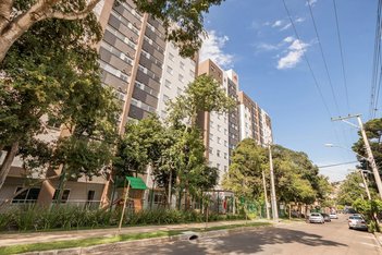 apartment em Rua Joaquim Cruz, Santo Antônio - Porto Alegre - RS