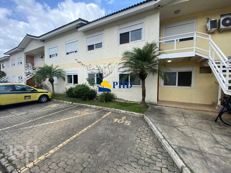 Condomínio Village dos Oitis - Rua Rosa Antunes, 400, Vargem Pequena