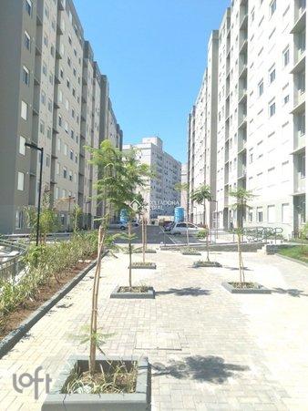 Alameda Três de Outubro - facade24.jpg