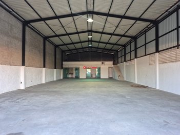 industrial em Rodovia Amaral Peixoto, Balneário das Conchas - São Pedro da Aldeia - RJ