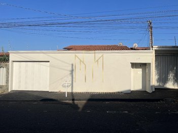 house em Rua Ângelo Zocolli, Custódio Pereira - Uberlândia - MG