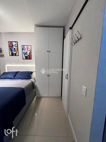 apartment em Avenida Senador Salgado Filho, Centro - Porto Alegre - RS