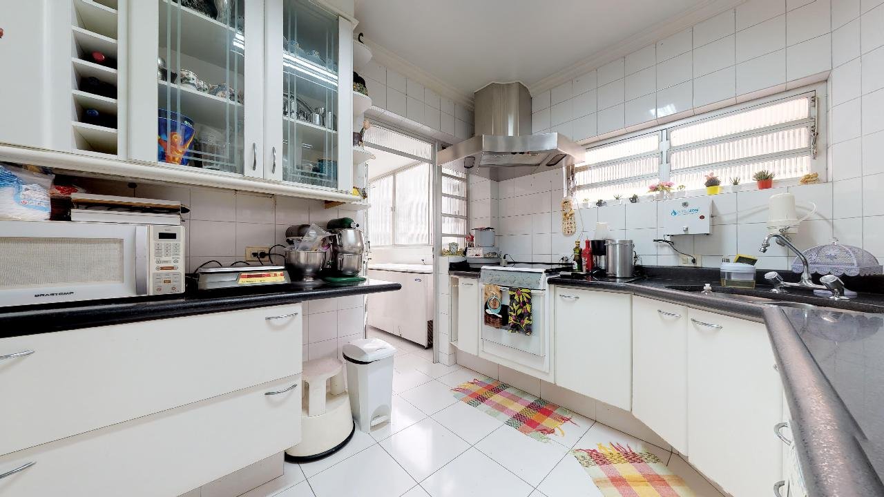 Apartamento para Venda por R$2.400.000,00 com 273m², 3 dormitórios e 2 vagas - Jardim paulista, São paulo / SP