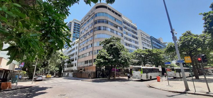 Rua Teixeira de Melo - facade07.jpg