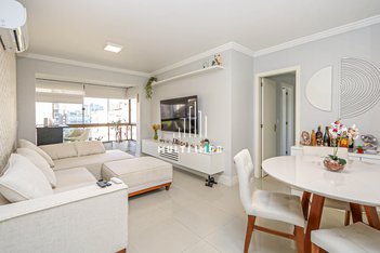 apartment em Alameda Eduardo Guimarães, Três Figueiras - Porto Alegre - RS