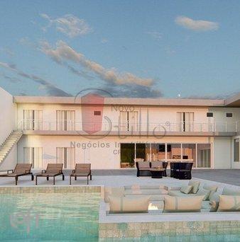 Amabile Moretto - facade02.jpg