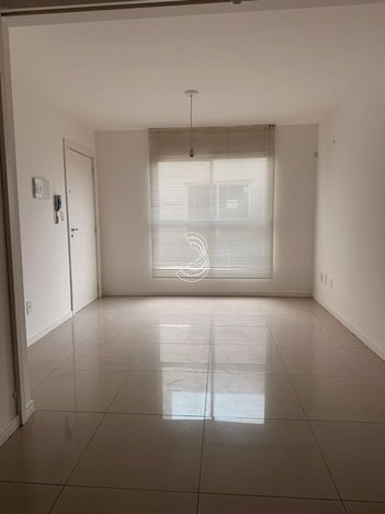 apartment em Rua Gomes Carneiro, Centro - Pelotas - RS