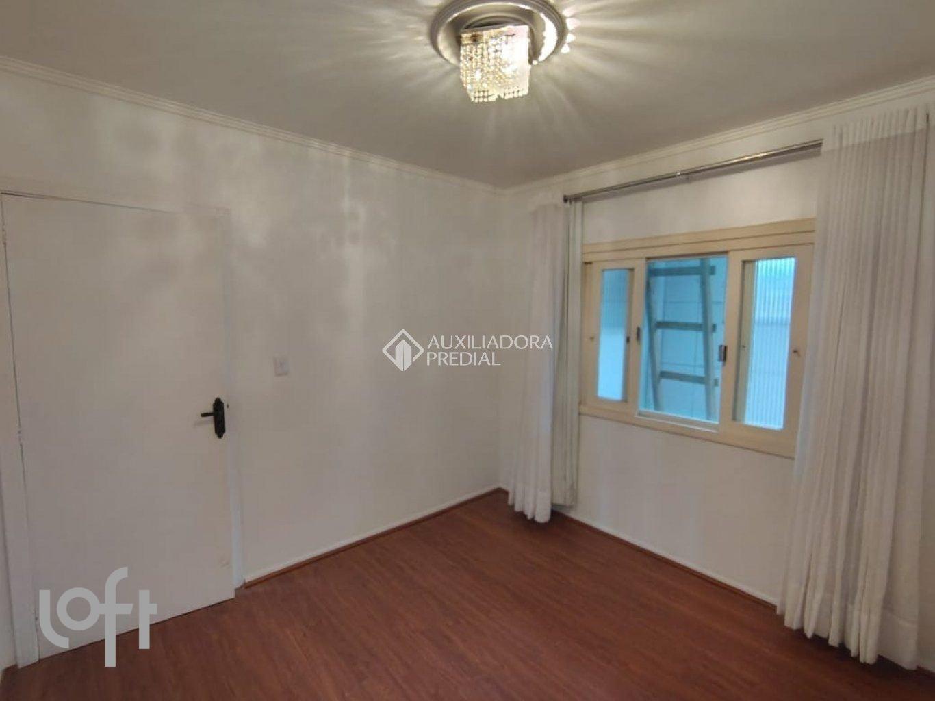 WhatsApp Image 2025-11-04 at 21.21