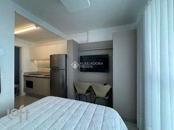 apartment em André de Barros, Centro - Curitiba - PR