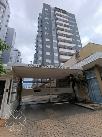 apartment em Avenida Bento Munhoz da Rocha Netto, Zona 07 - Maringá - PR