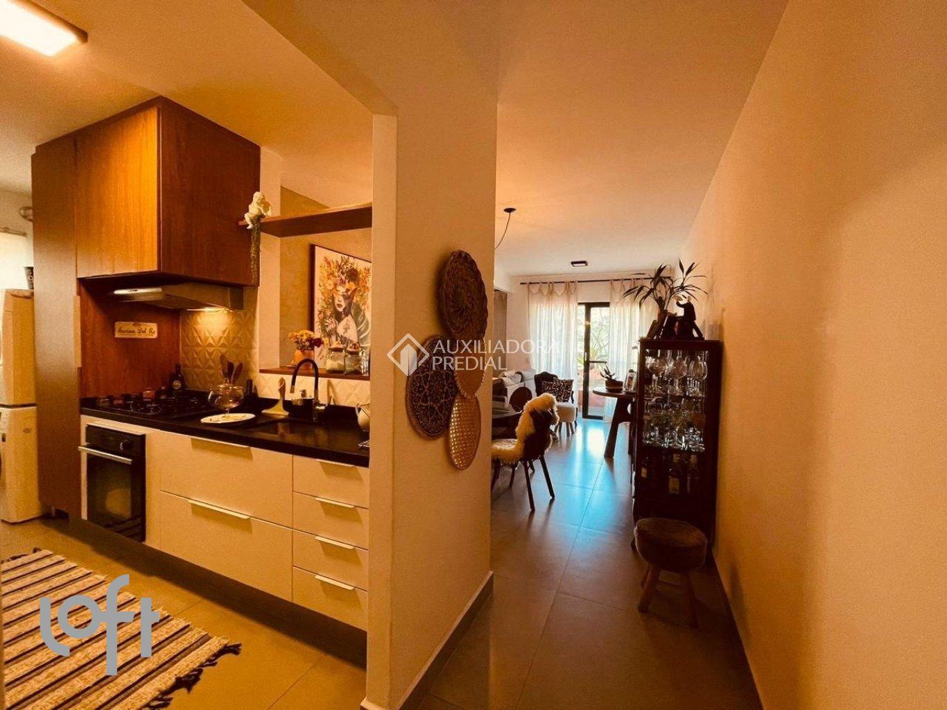 eb3baae5-c729-4228-bc86-34c312219b4a