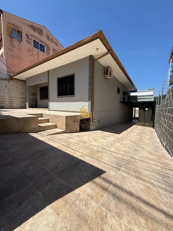 house em Rua Carlos Drummond de Andrade, Real Parque - São José - SC
