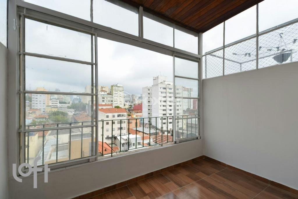 1743736673286-01fotos_012_destaque.jpeg