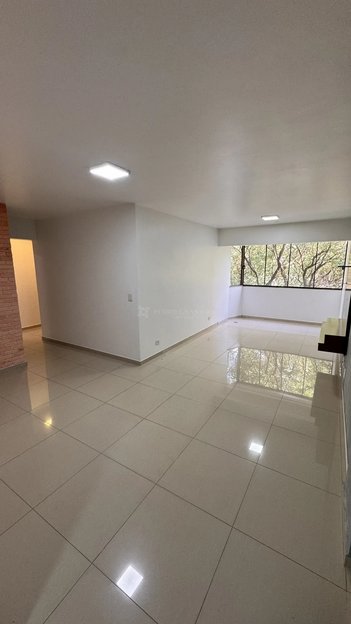 apartment em Avenida Bento Munhoz da Rocha Netto, Zona 07 - Maringá - PR