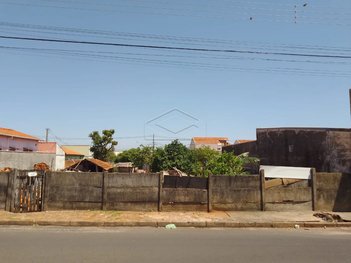 house em Rua Doutor João Cândido Villas Boas, Vila Nova Botucatu - Botucatu - SP