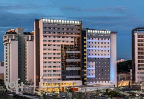 AV República Argentina - facade01.jpg