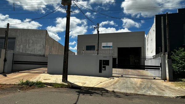 Cômodo Condomínio