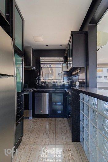 apartment em Avenida Coronel Lucas de Oliveira, Bela Vista - Porto Alegre - RS