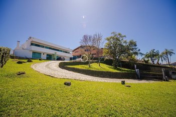 house em Rua Prefeito Helmuth Fallgatter, Boa Vista - Joinville - SC