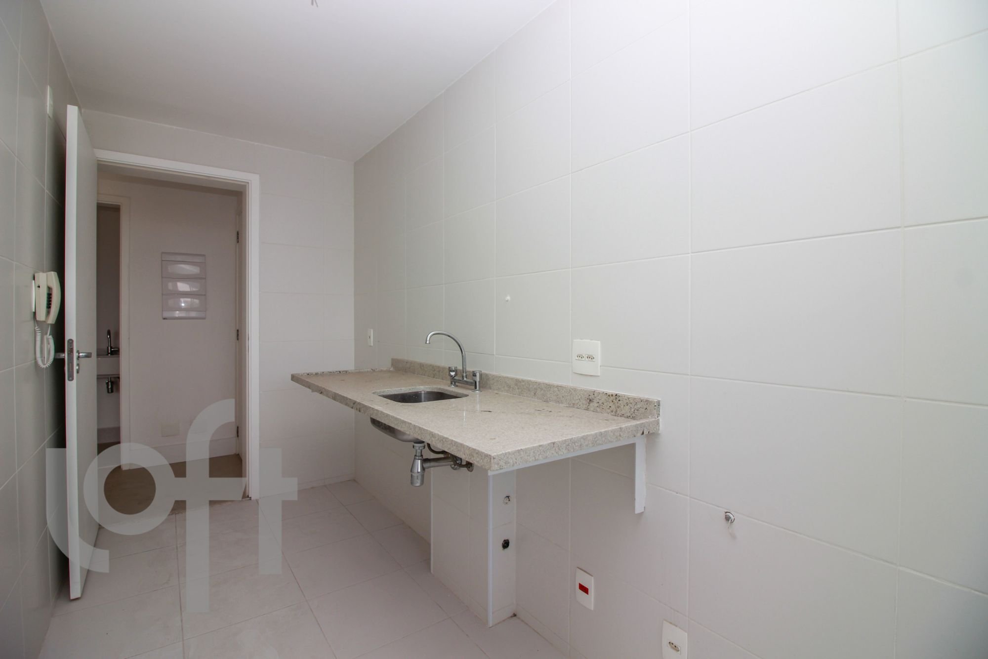 Apartamento para Venda por R$1.020.000,00 com 104m², 3 dormitórios e 2 vagas - Vila ipojuca, São paulo / SP