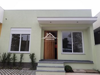 house em Rua Criciúma, Guarujá - Porto Alegre - RS