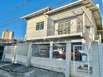 house em Rua Laurival Vieira, Barreiros - São José - SC
