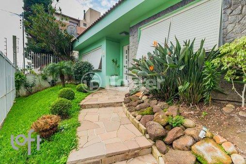 Rua Arequipa - facade135.jpg