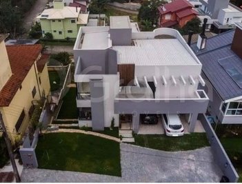 house em Rua Douglas Seabra Levier, Carvoeira - Florianópolis - SC