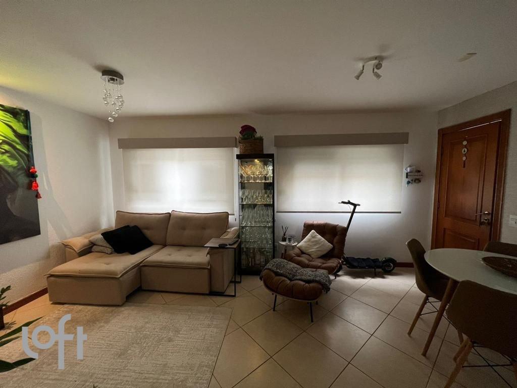 Condomínio Village dos Oitis - Rua Rosa Antunes, 400, Vargem Pequena
