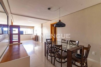 apartment em Rua Germano Petersen Júnior, Auxiliadora - Porto Alegre - RS