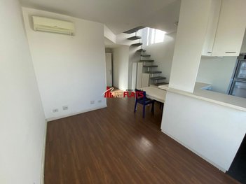 apartment em Rua Cristiano Viana, Cerqueira César - São Paulo - SP
