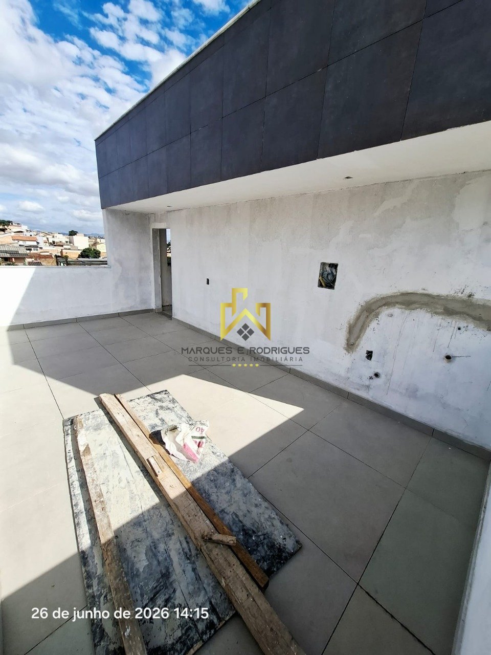 Cobertura com 3 quartos — Santa Mônica, Belo Horizonte
