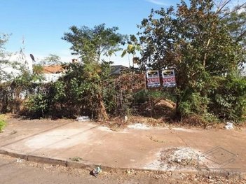 house em Rua Domingos Moyana, Jardim Santa Helena - Jaú - SP
