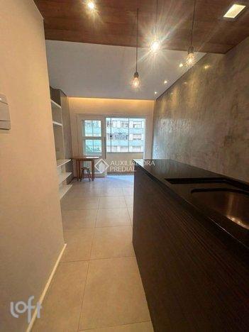apartment em Avenida Senador Salgado Filho, Centro - Porto Alegre - RS