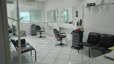 business em Avenida Professor Joaquim Silva, Jardim Sandra - Sorocaba - SP