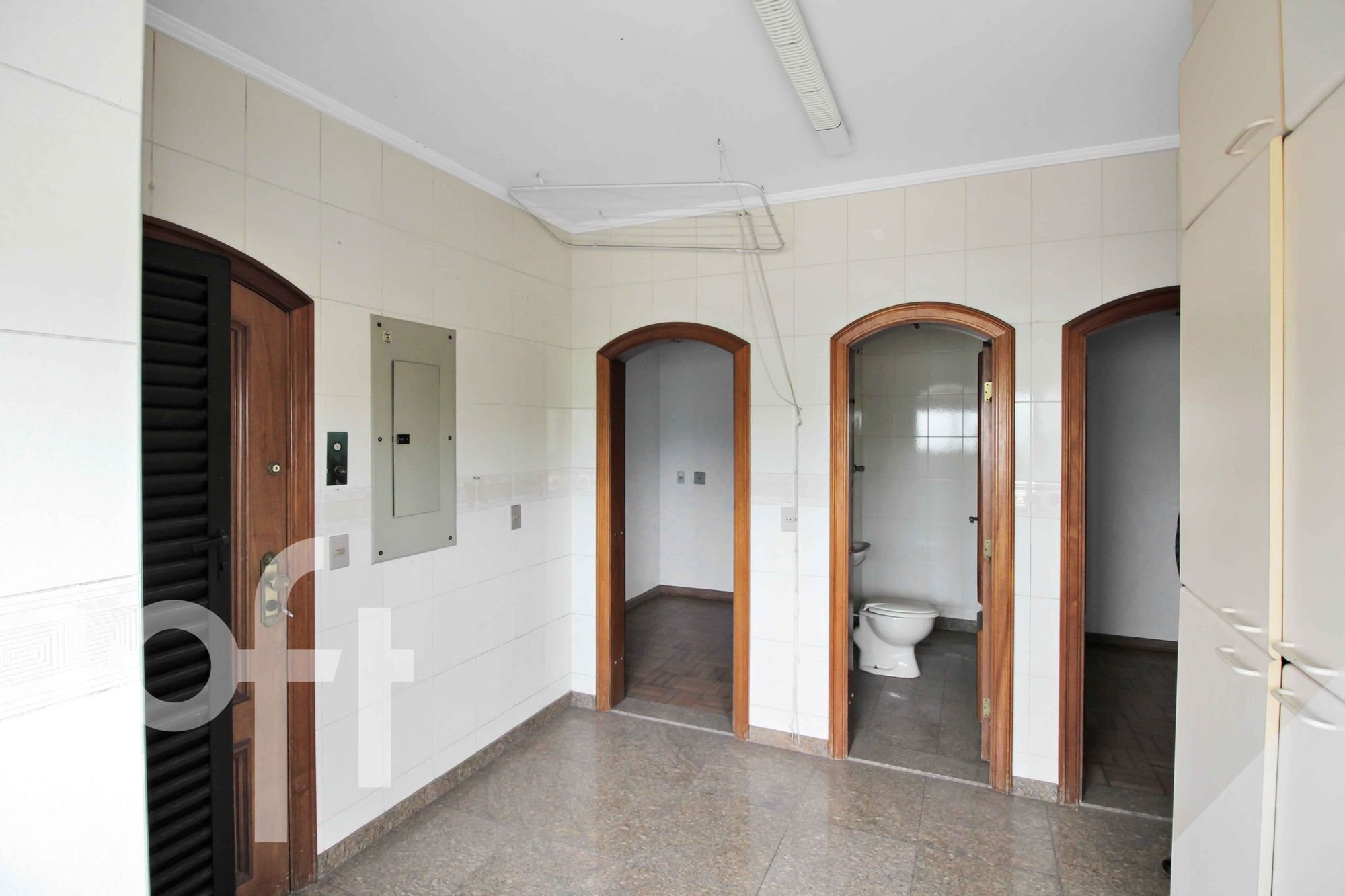 Apartamento para Venda por R$2.000.000,00 com 363m², 4 dormitórios e 4 vagas - Campo belo, São paulo / SP