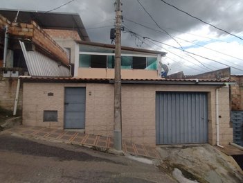 house em Rua Lirio, Adelmolândia - Sabará - MG