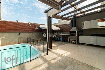 house em Aldo Sani, Hipica - Porto Alegre - RS