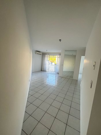 apartment em Pastor William Richard Schisler Filho, Itacorubi - Florianópolis - SC