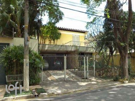 Rua Bennet - facade02.jpg