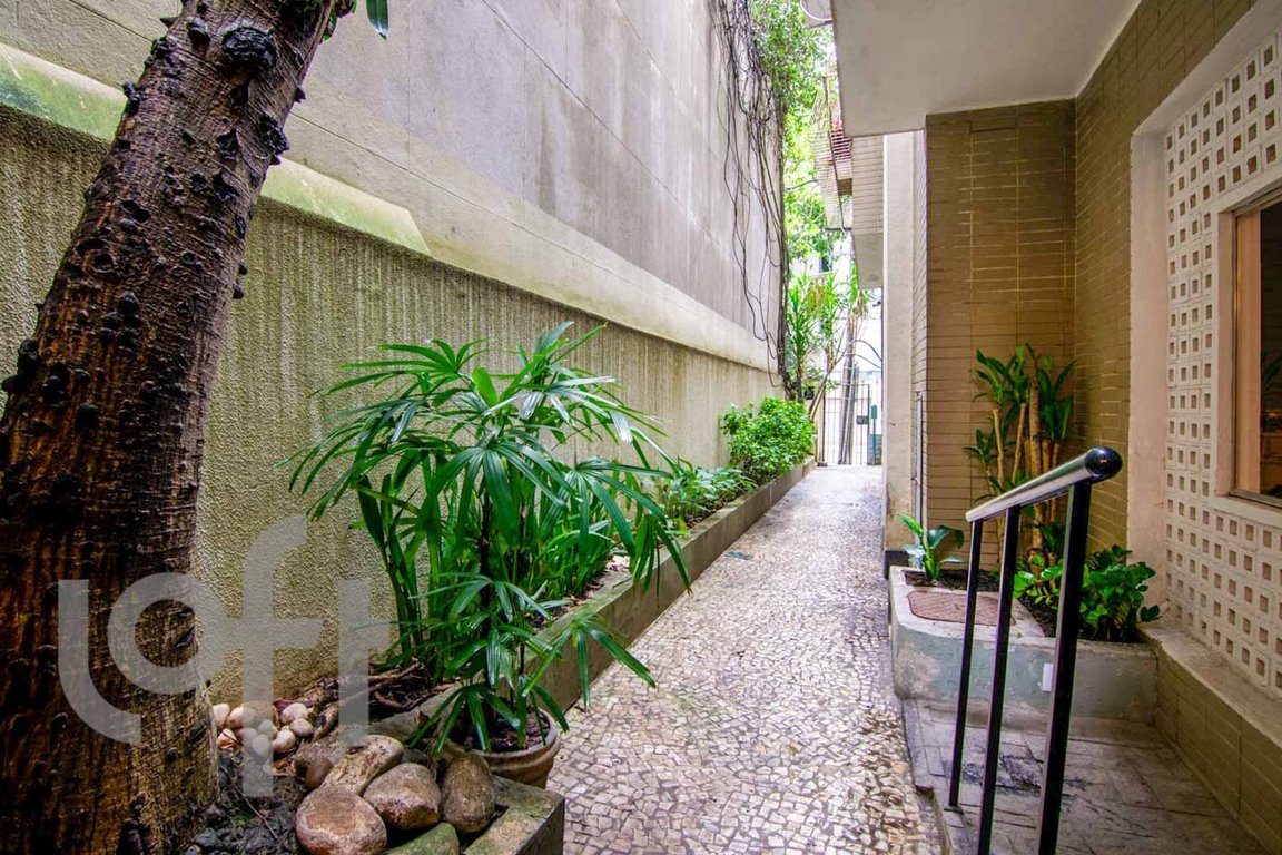 Condomínio Neves da Rocha Rua Doutor Neves da Rocha, 36, Lagoa