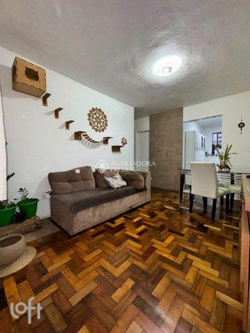 apartment em Avenida Clóvis Paim Grivot, Humaitá - Porto Alegre - RS