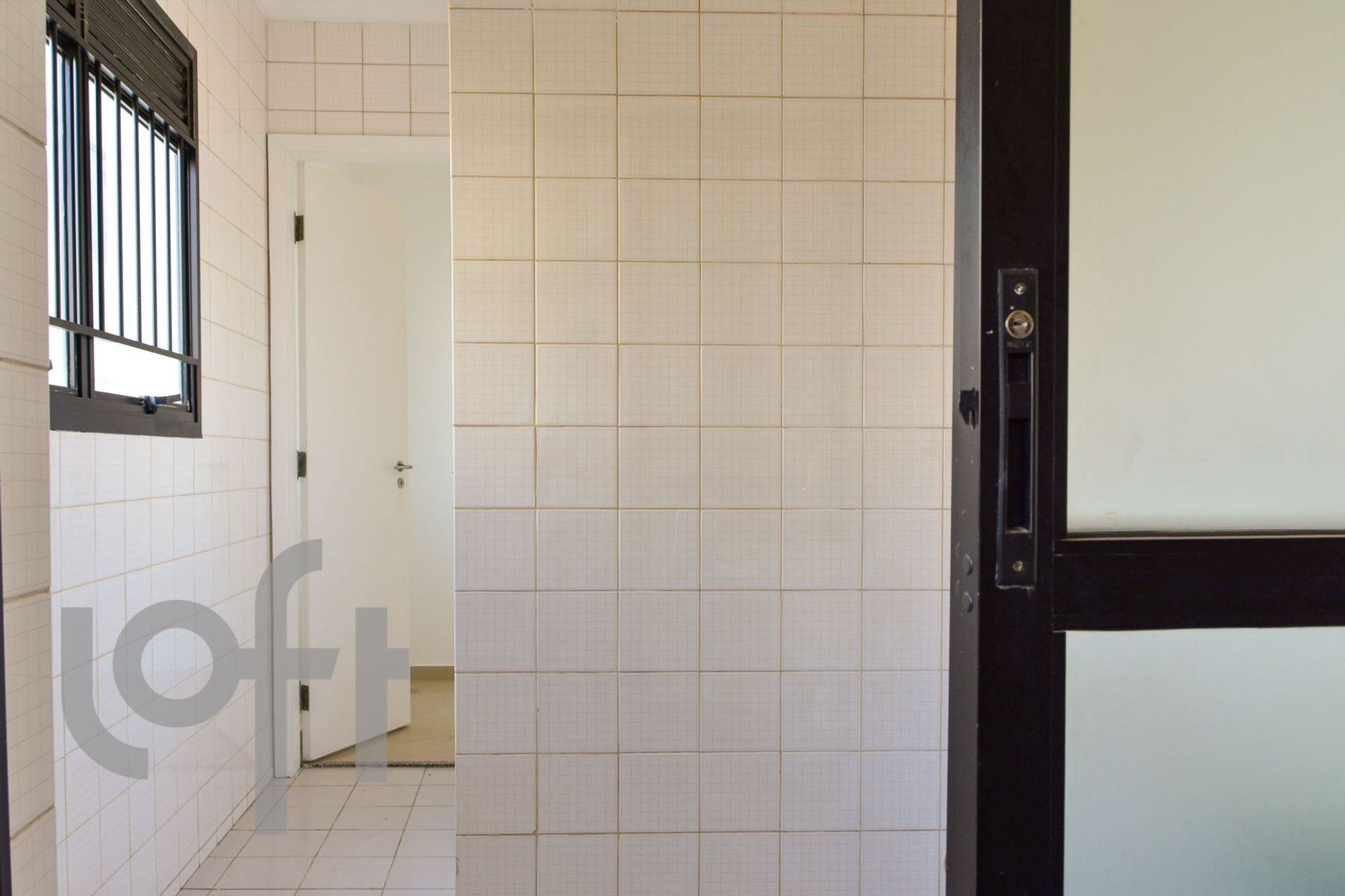 Apartamento para Venda por R$820.000,00 com 92m², 3 dormitórios e 2 vagas - Vila olímpia, São paulo / SP