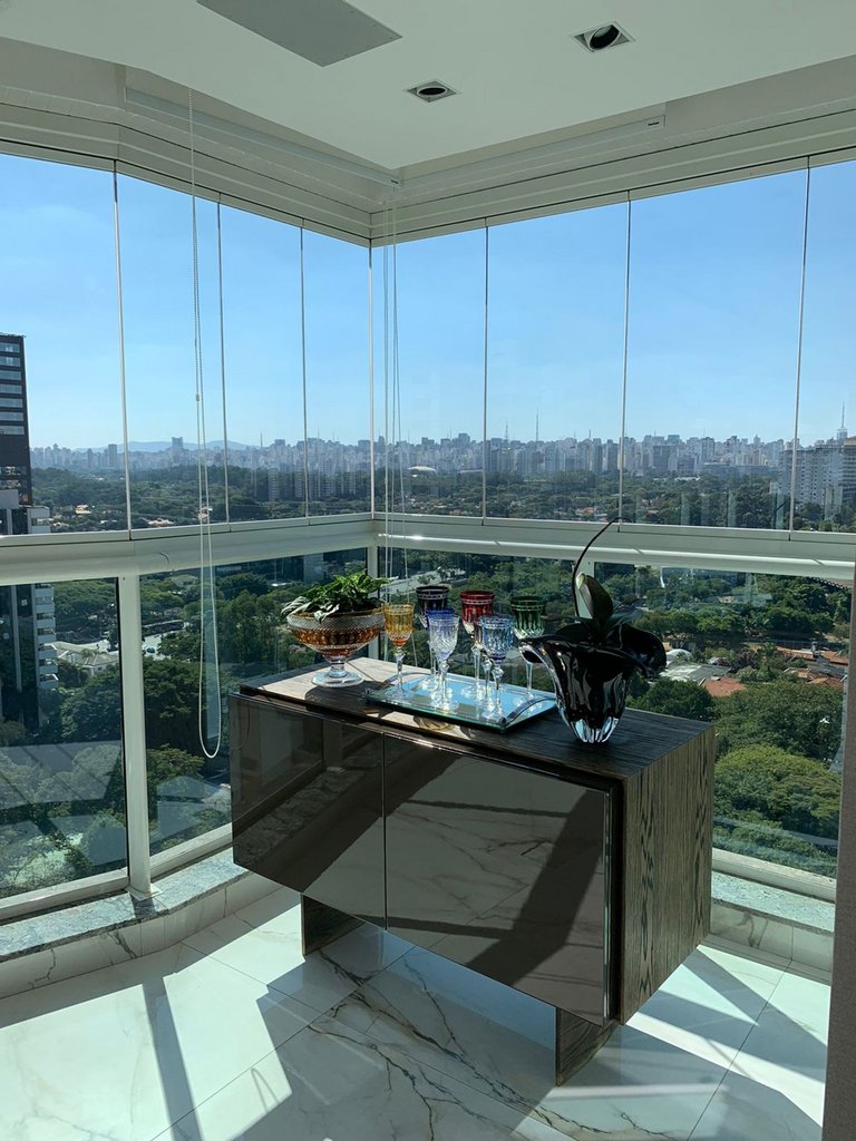 Condomínio Edificio Splendid  Alameda dos Jurupis, 323, Moema Índios