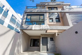 house em Rua Amazonas, Água Verde - Curitiba - PR