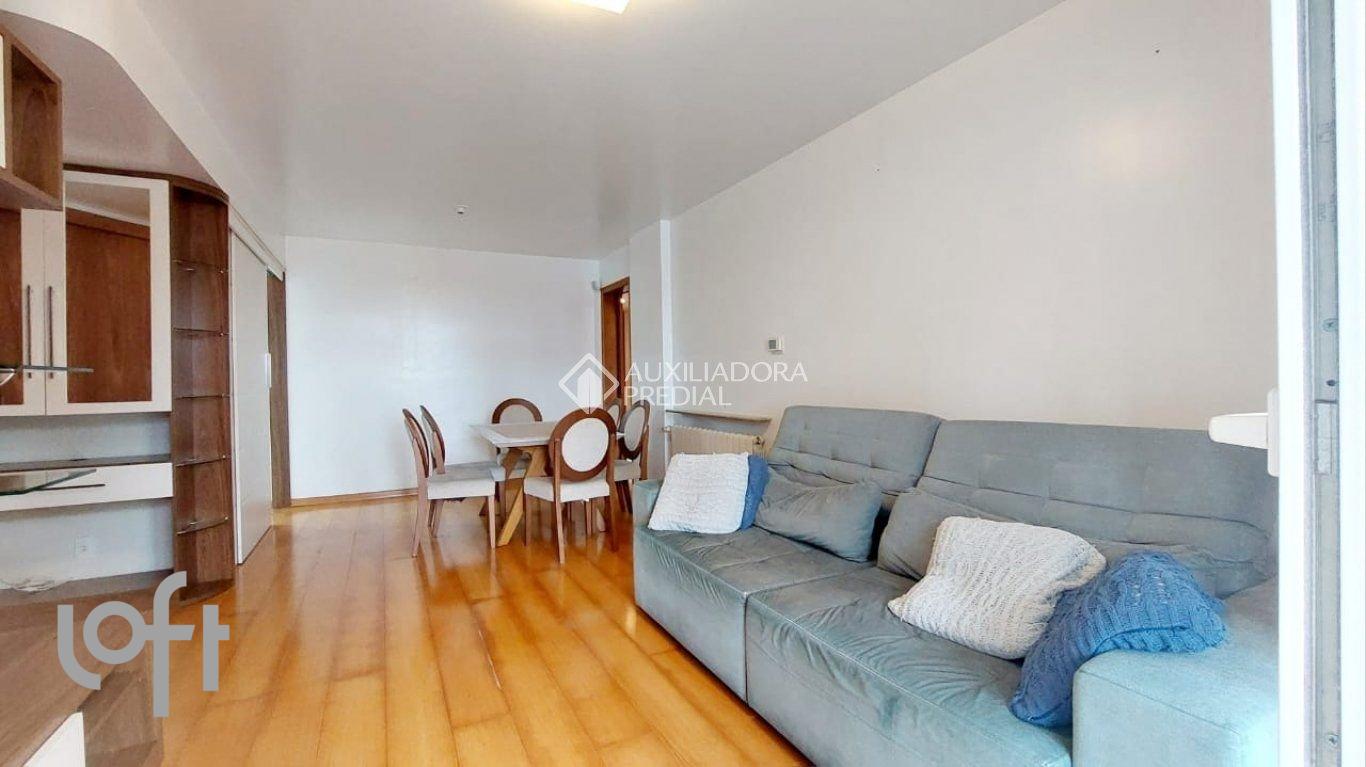 Apartamento com três dormitórios, elevador, sacada, churrasqueira, á venda