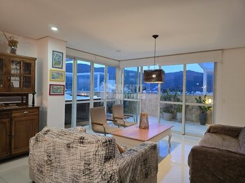 apartment em Rua das Esmeraldas, Pântano do Sul - Florianópolis - SC