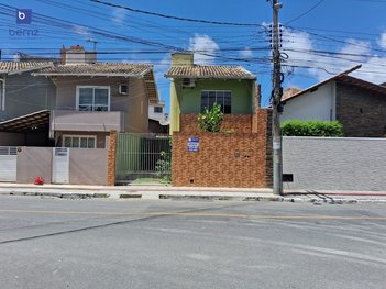 house em Rua Araquari, Vila Real - Balneário Camboriú - SC