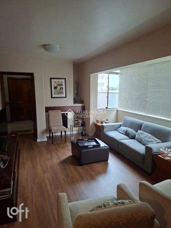 apartment em Rua Casemiro de Abreu, Rio Branco - Porto Alegre - RS